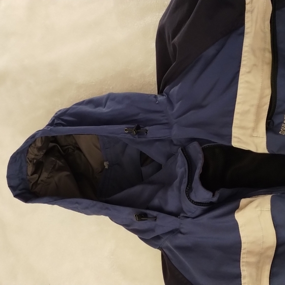 Blue And White Boulder Gear Extreme Temperature Weather Jacket. - Picture 2 of 7